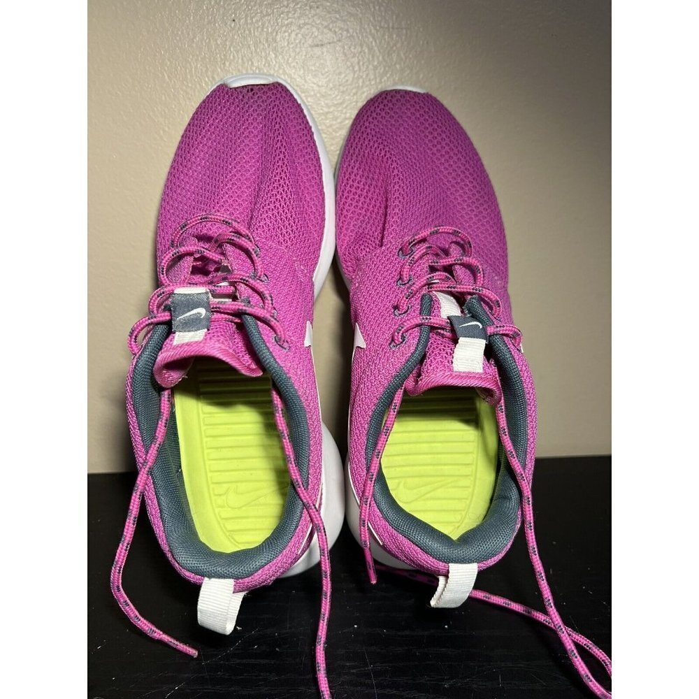 Nike Roshe One Women’s White Club Pink Running Shoes Size 8 #511882-605 - Picture 5 of 9